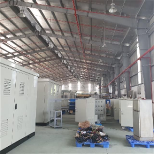 Xây dựng nhà máy